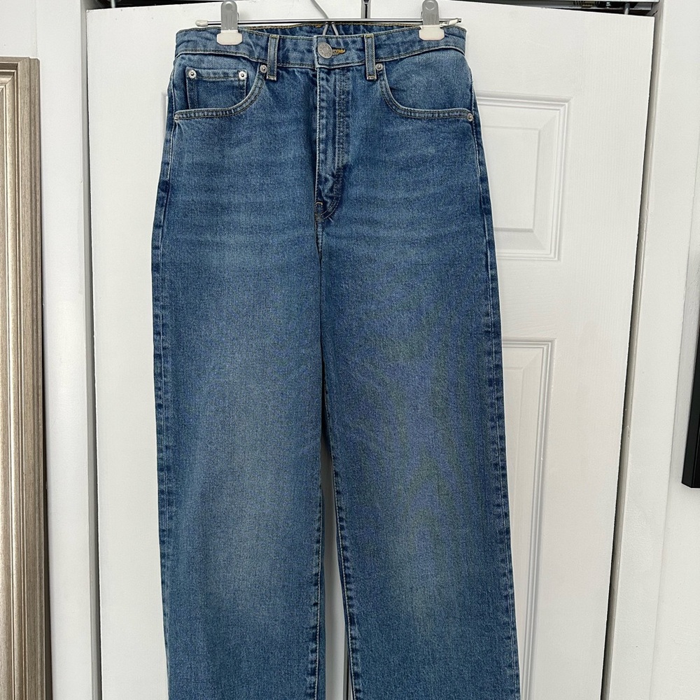 Bimba Y Lola. Straight Cropped Fit Jean. Size 38